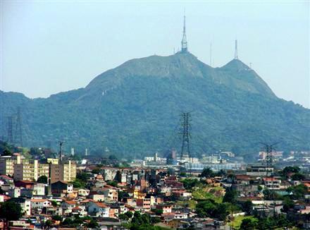 Pra quem vem do Triangulo Mineiro, o Pico do Jaraguá anuncia a chegada em São Paulo.